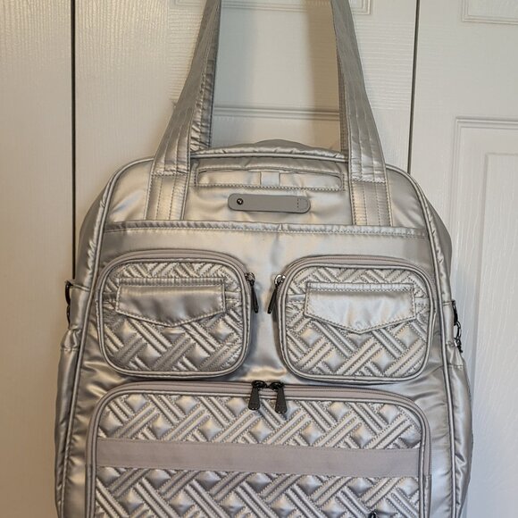 NWOT Lug Large Overnight Bag - Picture 6 of 6